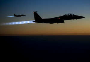 Canada launches first air strikes against ISIL in Iraq