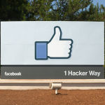Facebook Sets up 'Dark Web' Link to Access Network via Tor